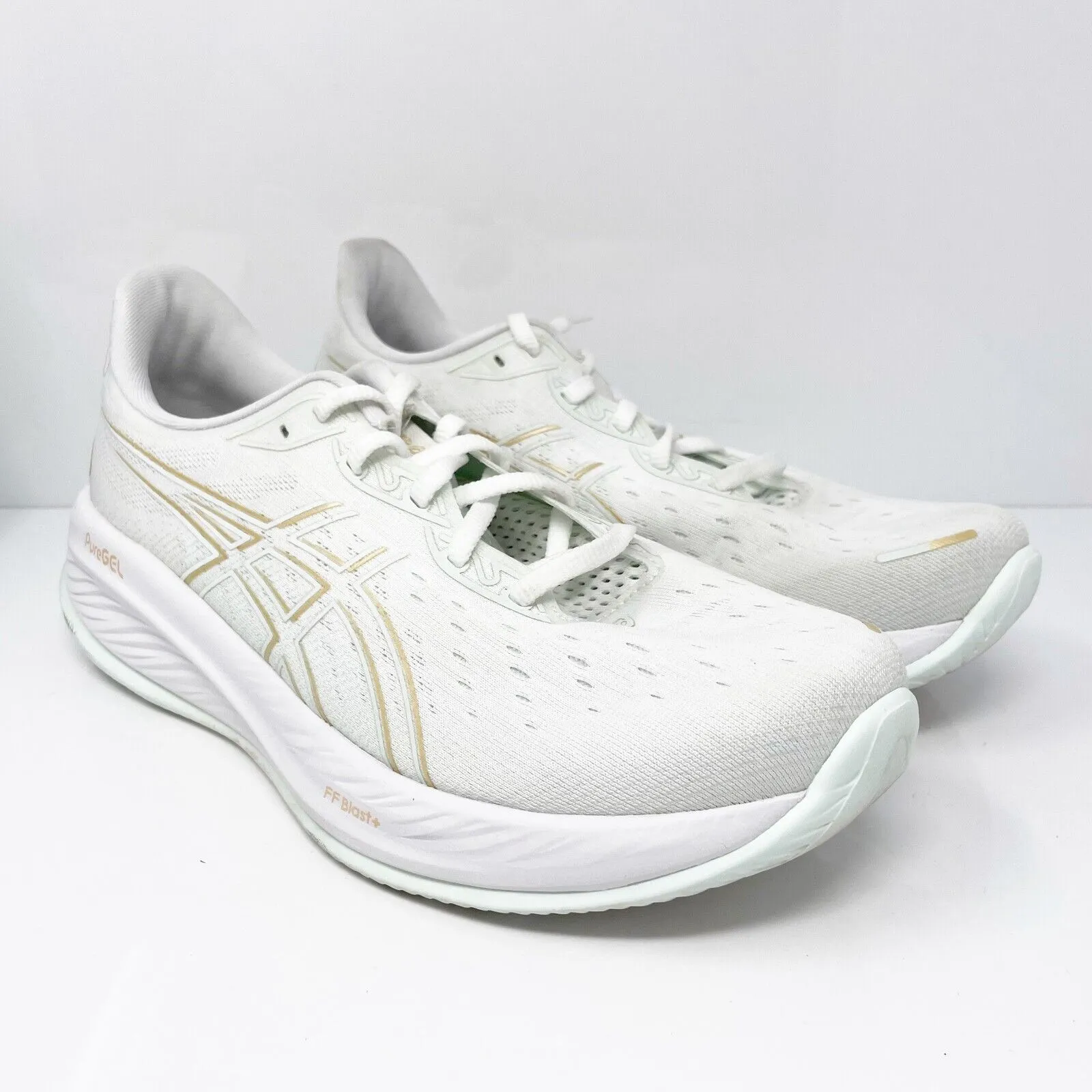 Asics Womens Gel Cumulus 26 1012B599 White Running Shoes Sneakers Size 10