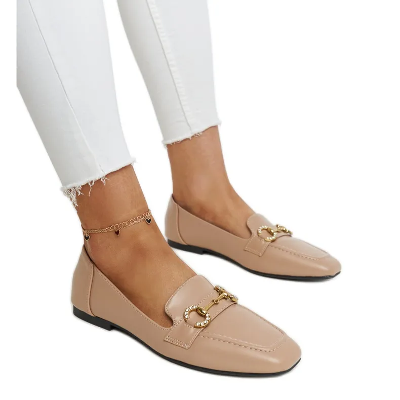 Beige moccasins with Areebah buckle