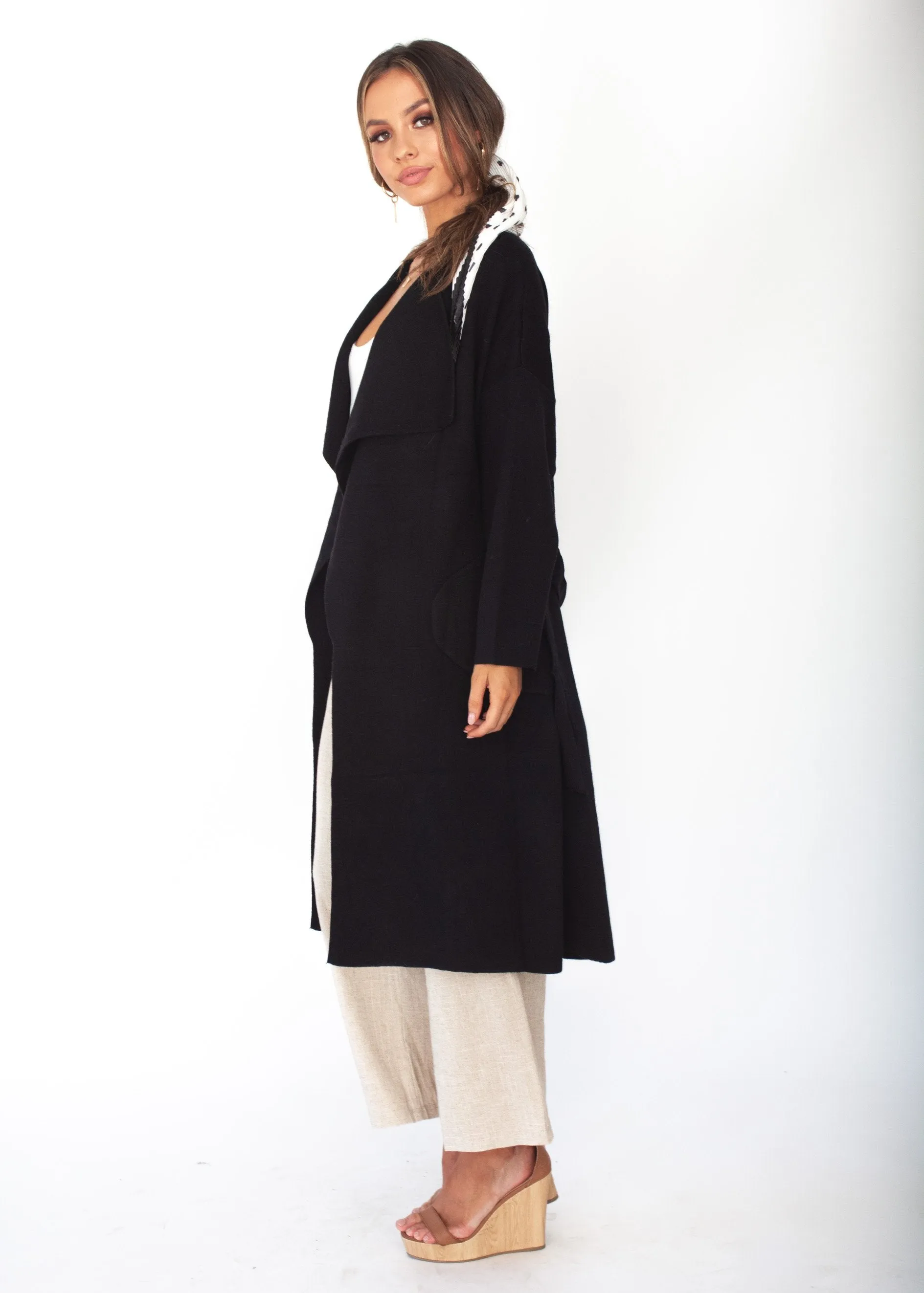 Black Knit Coat - Virgo