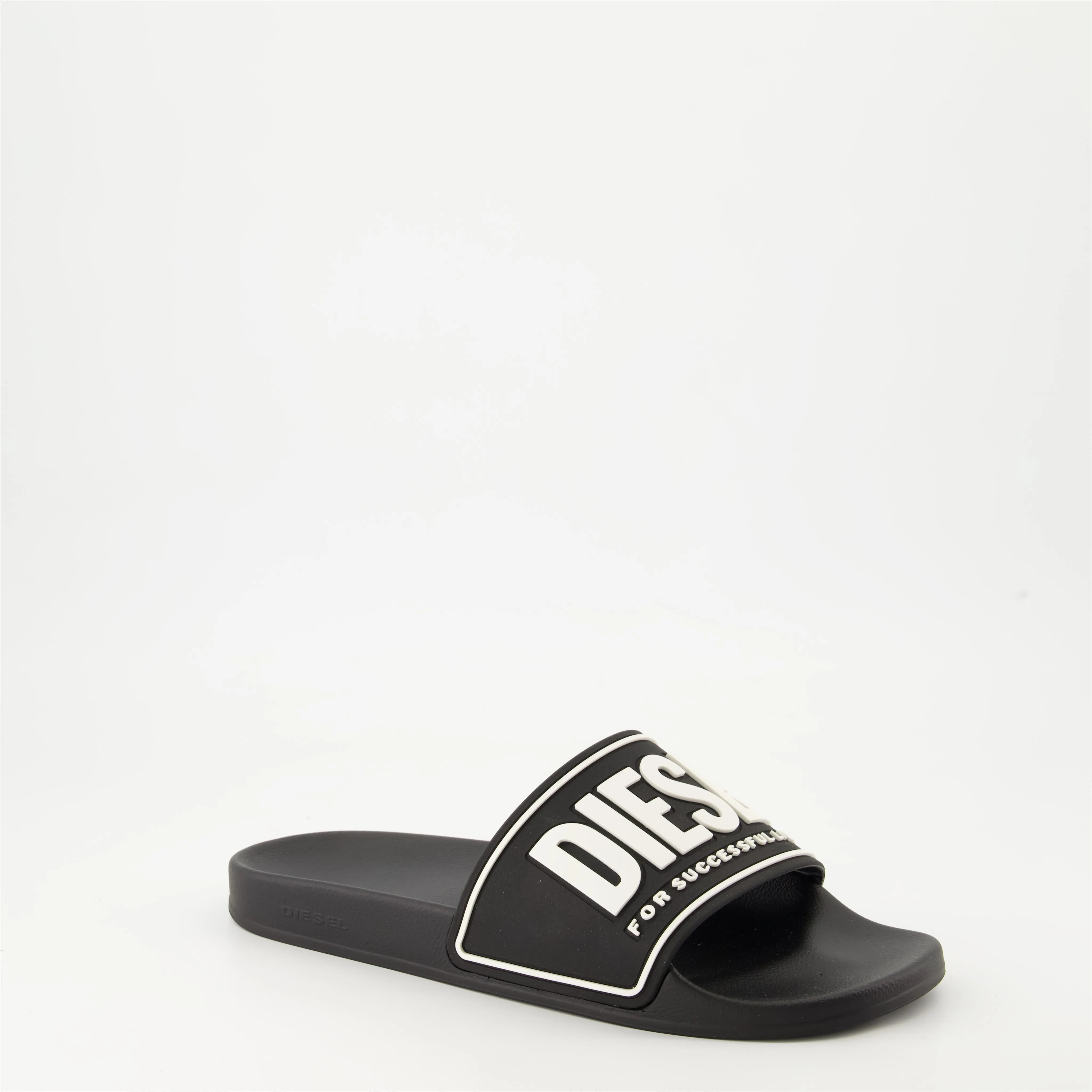 Black Mayemi Slides