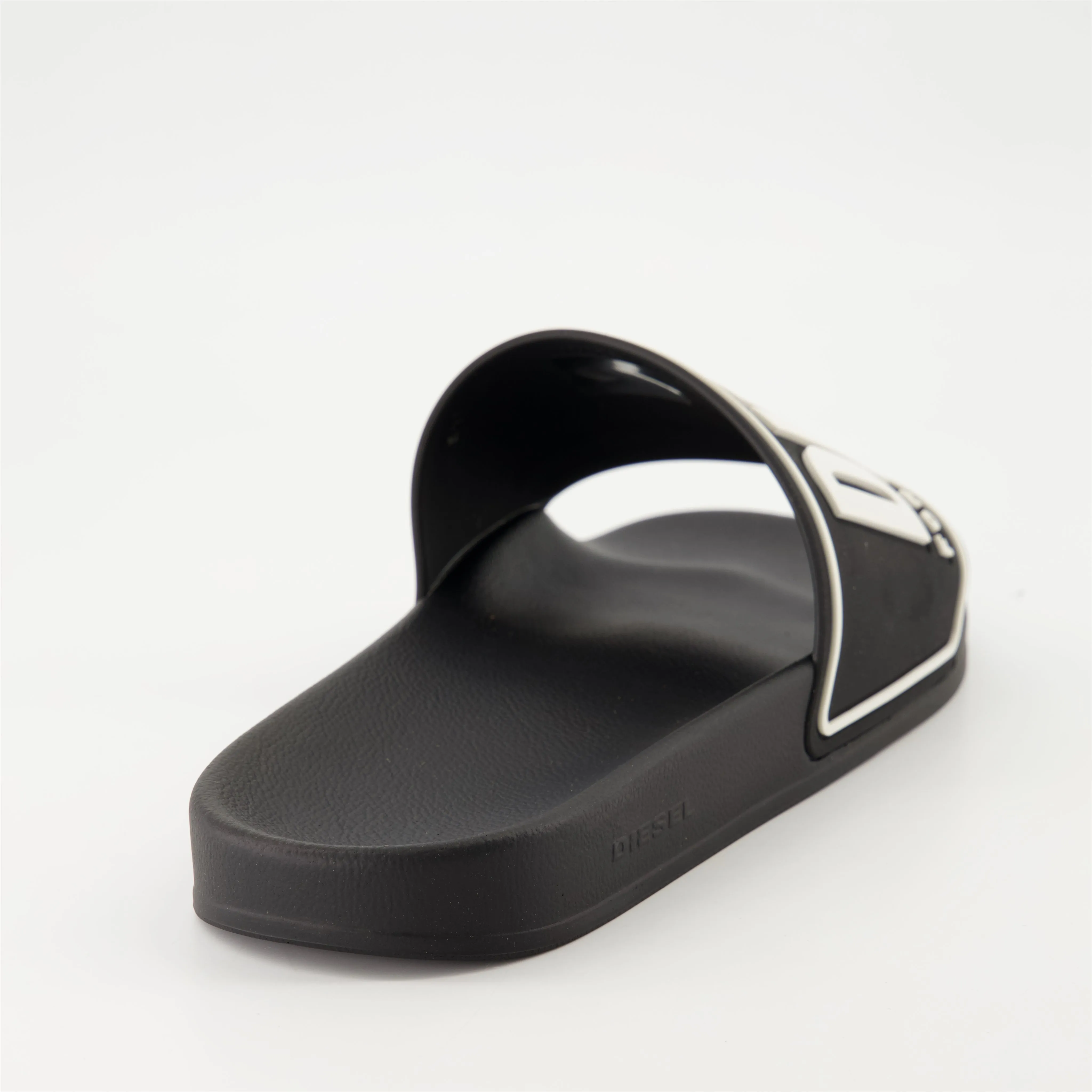 Black Mayemi Slides