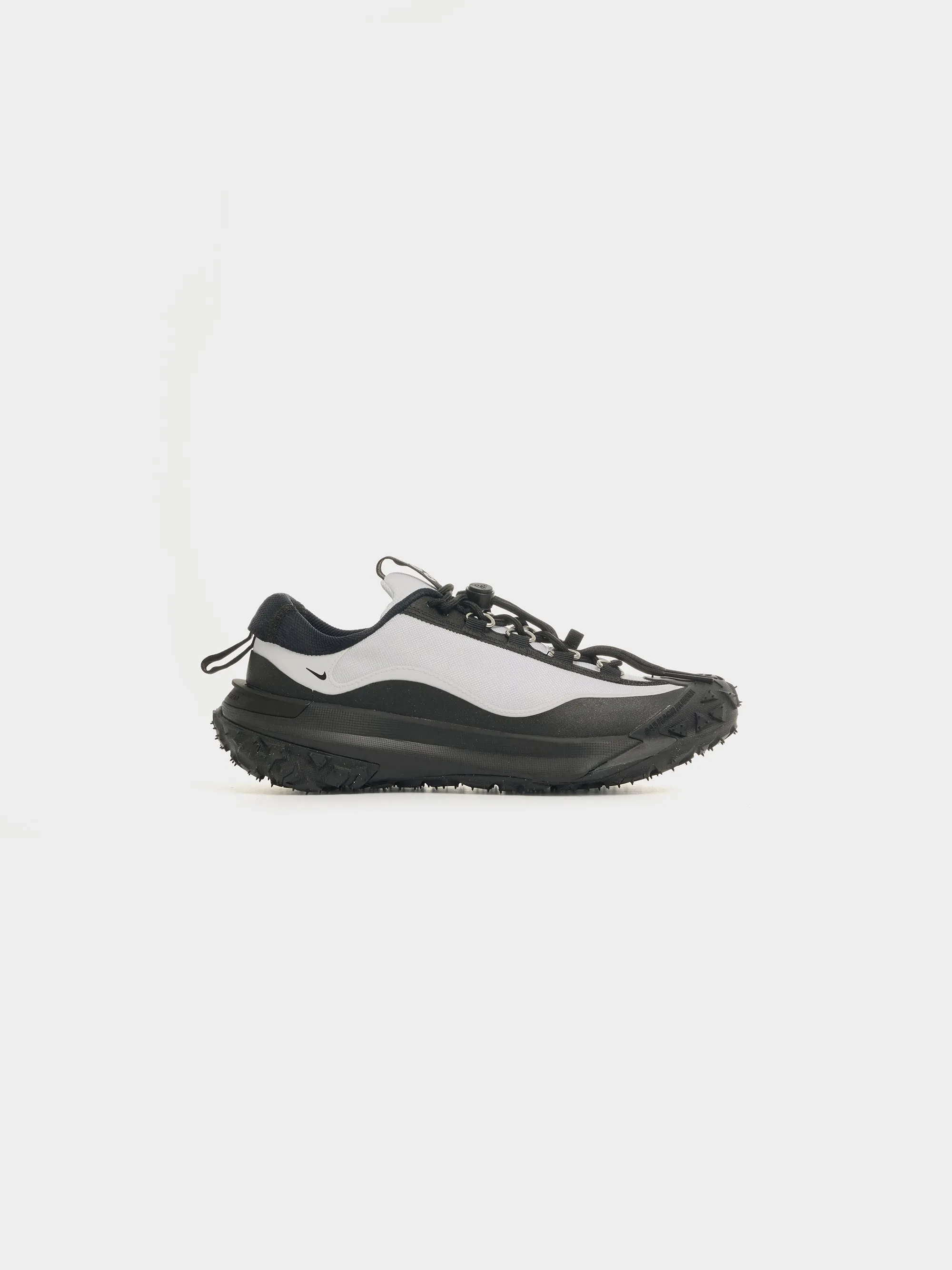 CDG HP Nike ACG Mountain Fly 2 Low Black White - $255