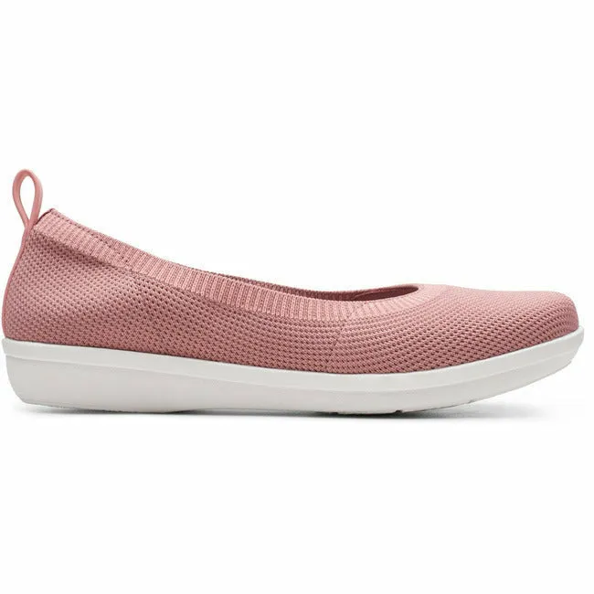 Clarks Women's Ayla Paige Flat