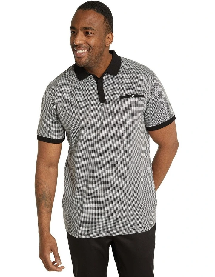 Colby Jacquard Polo in Black