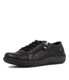 COLORADO Nyx Black Leather Sneakers