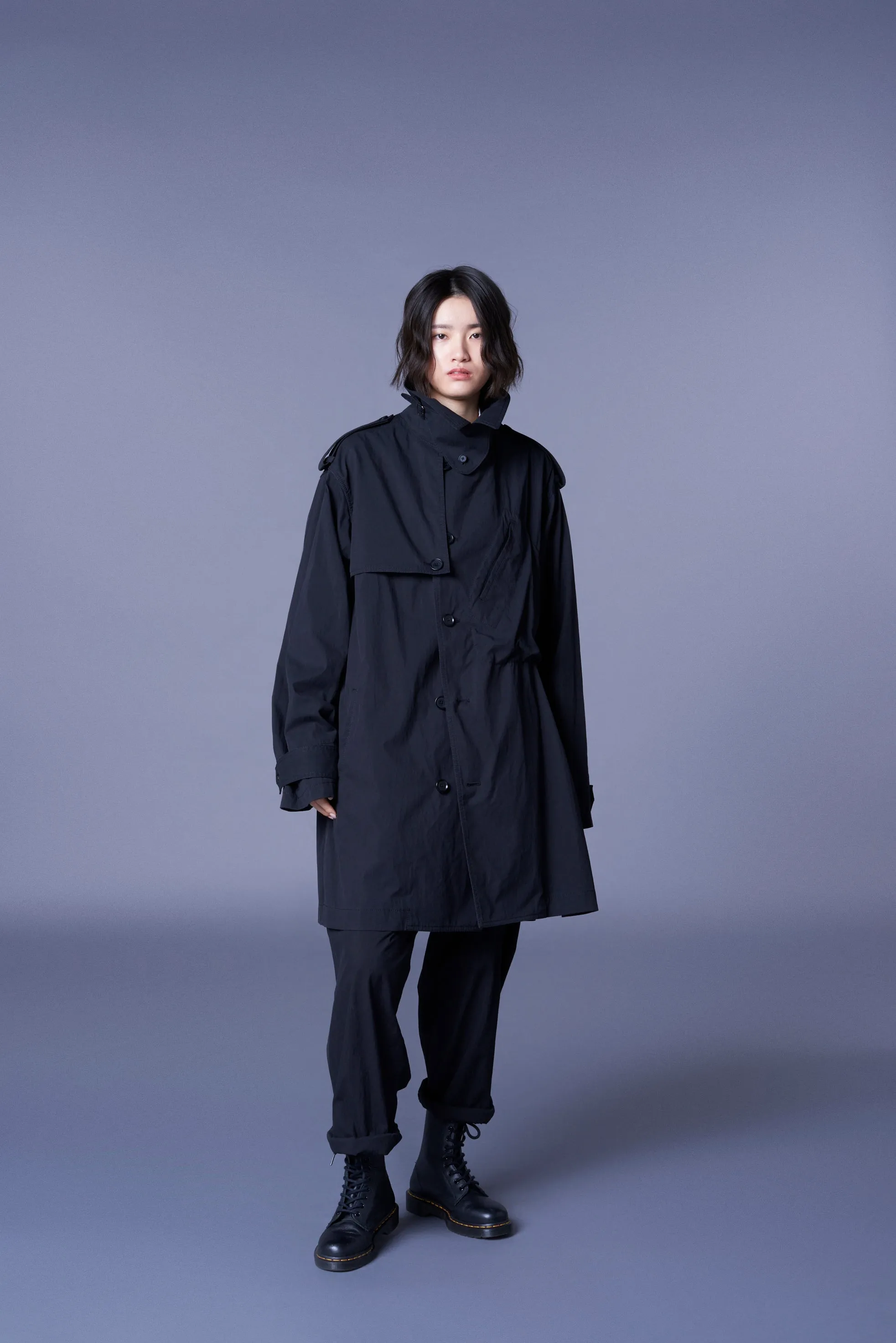 COTTON/NYLON OXFORD ZIPPER TRENCH COAT WITH FULLED WOOL GAUZE POCKETS