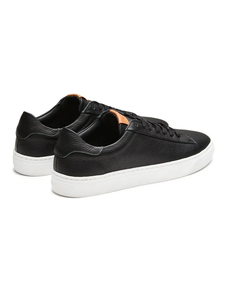 Deco 2.0 Sneakers in Black