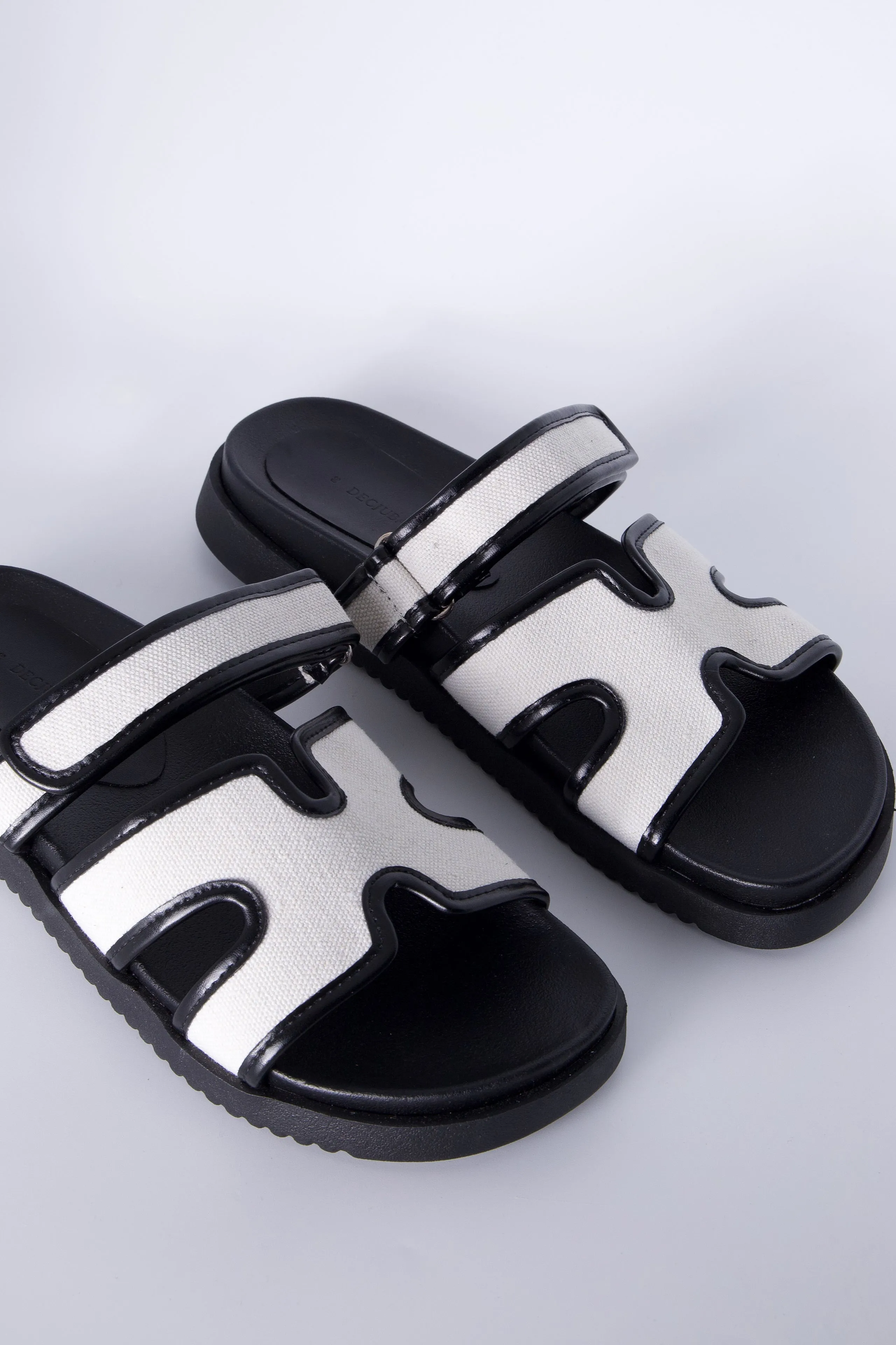 Emma Flat Sandal