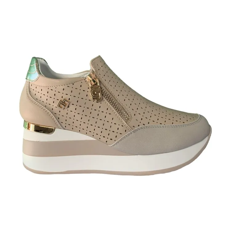 Gold & Gold Beige Women's Shoes Sneakers GB826