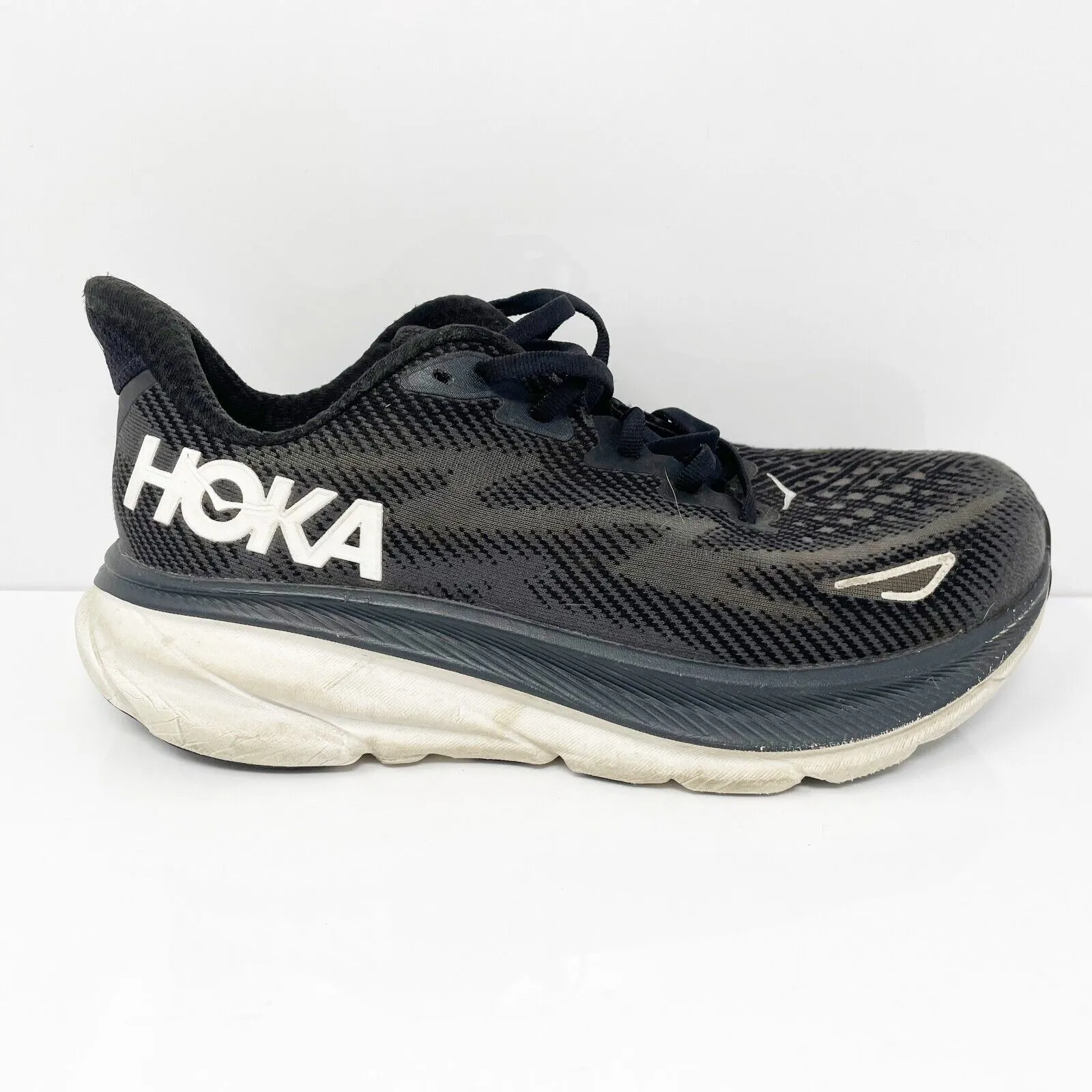 Hoka One One Womens Clifton 9 1132211 BWHT Black Running Shoes Sneakers Size 7 D