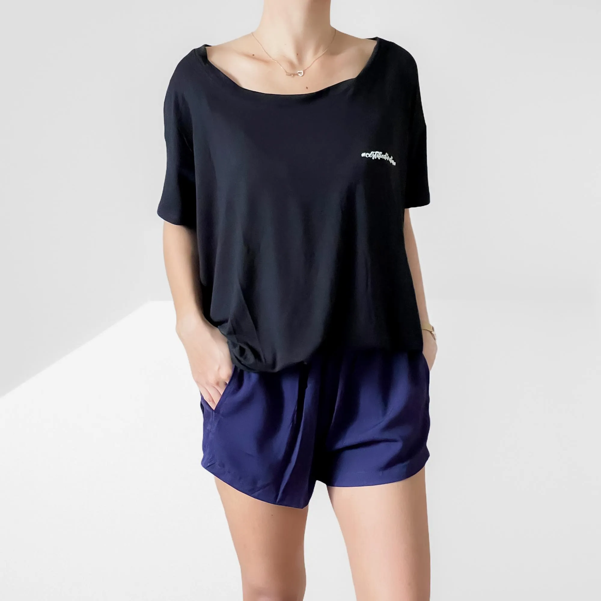 INDIANA TEE Basic Knit Top