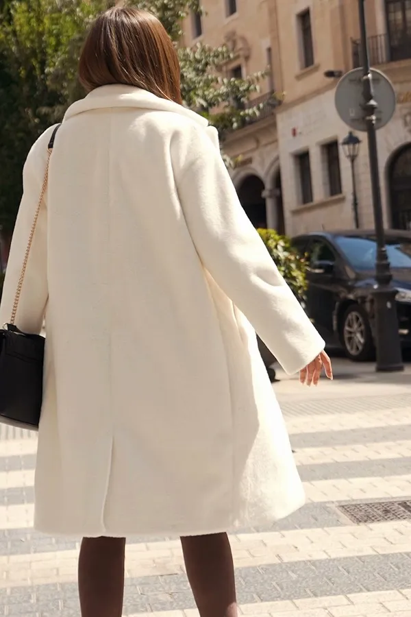 Relaxed Fit Longline Faux Fur Coat in Ivory