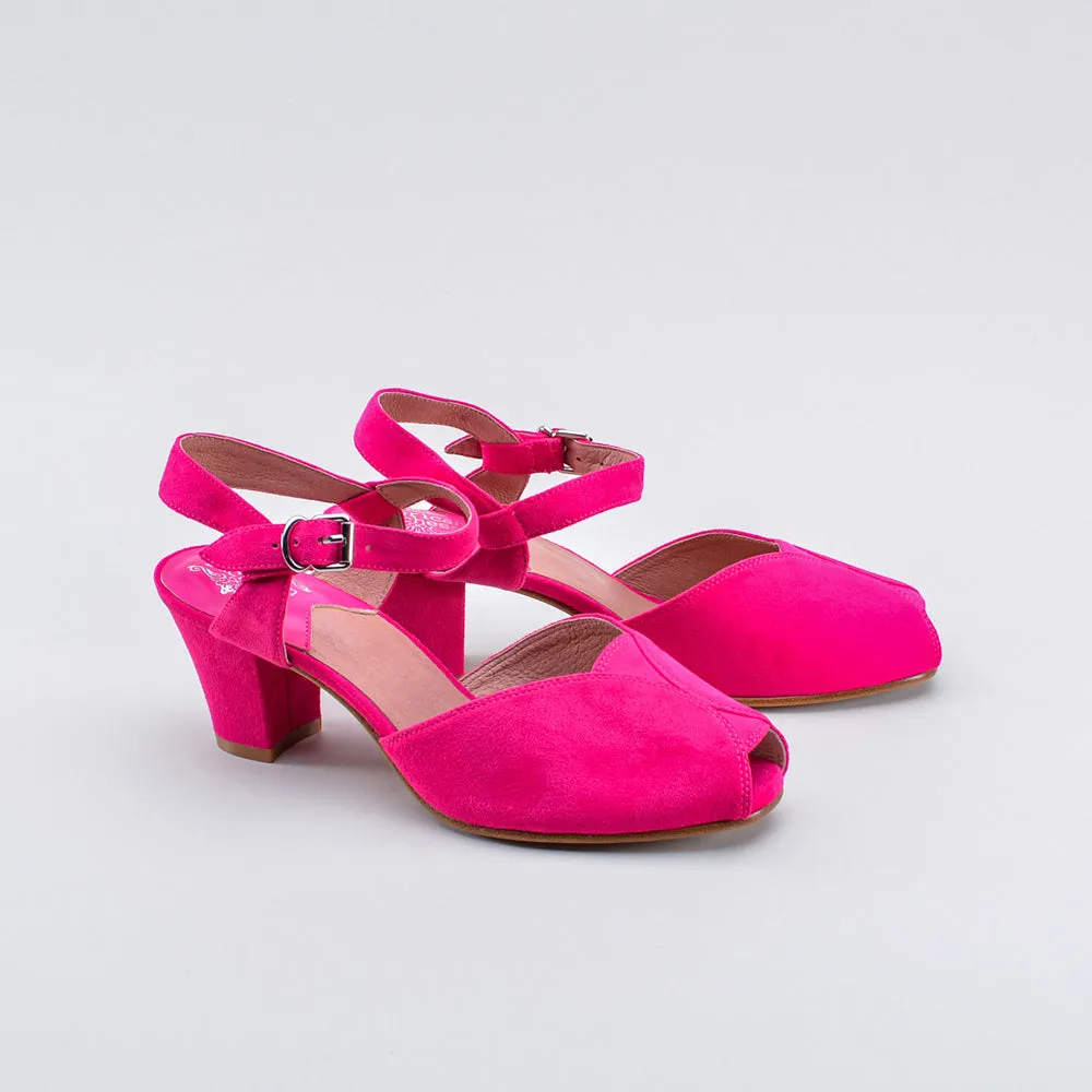 Lido Women's Vintage Sandals (Hot Pink)