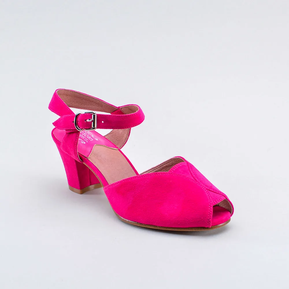 Lido Women's Vintage Sandals (Hot Pink)