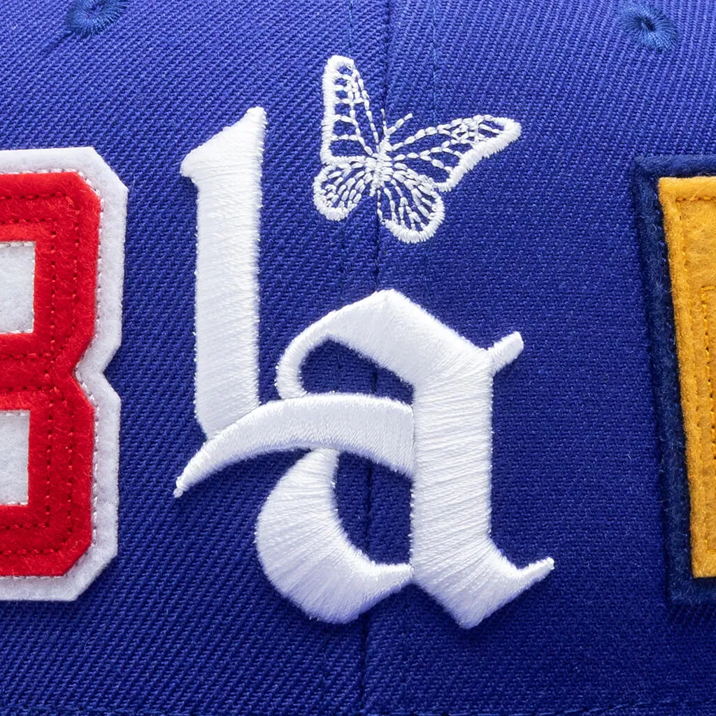 Exhibit Hat in Royal Color at Los Angeles Exhibition