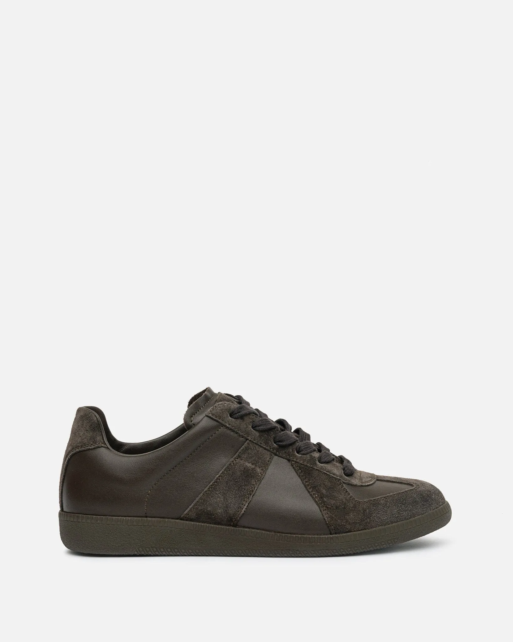 Maison Margiela Replica Sneakers in Coffee