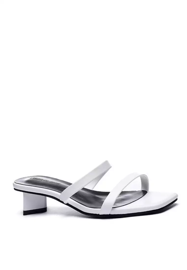 Modern Style Flat Sandals 865-5