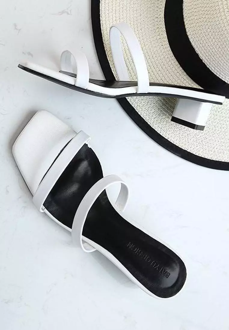 Modern Style Flat Sandals 865-5