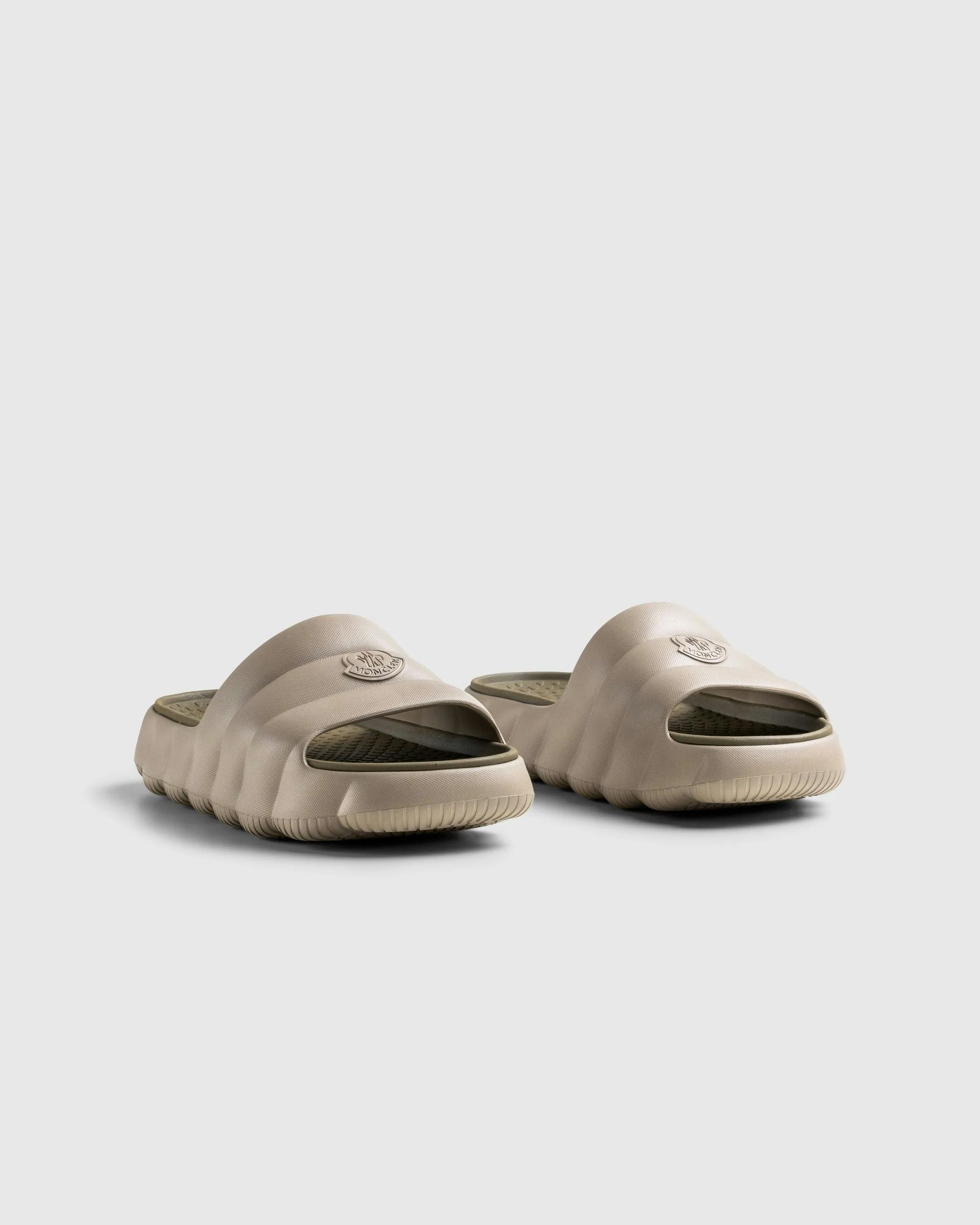 Moncler – Lilo Slides Ivory | Highsnobiety Shop