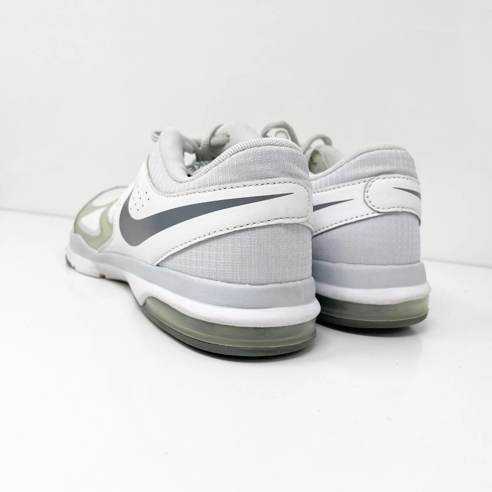 Nike Womens Air Sculpt TR 630735-101 White Running Shoes Sneakers Size 8