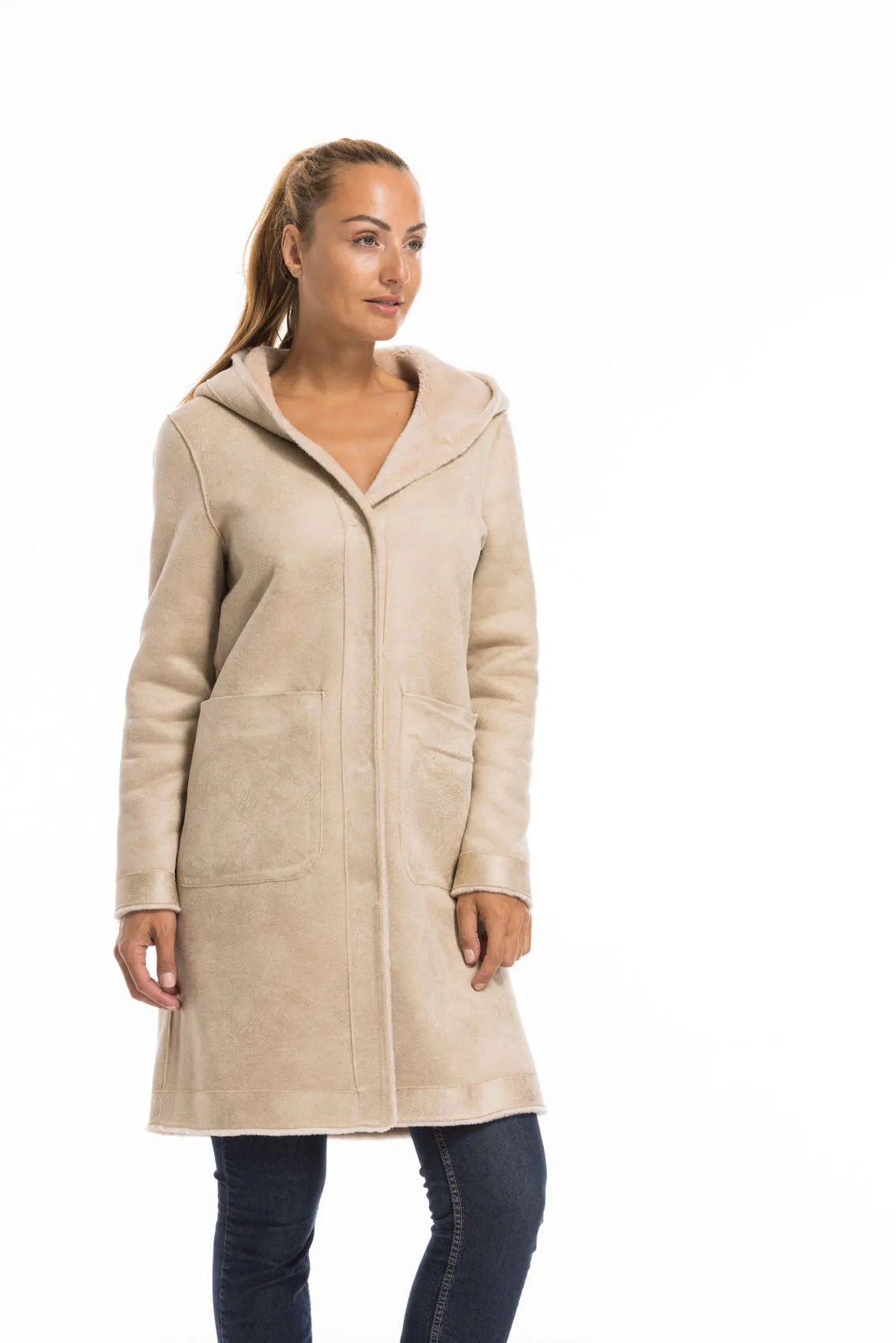 Oakwood coffee coat for women made of wool style 63747 - Google SEO friendly.