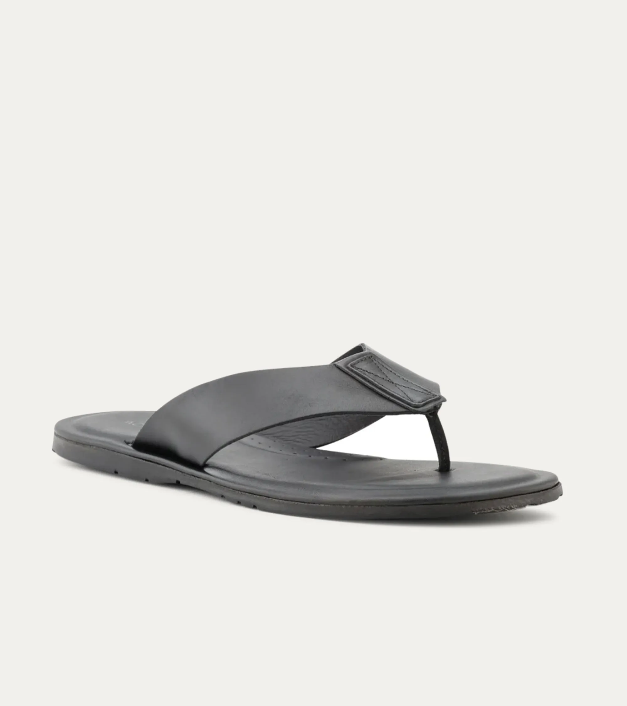 Oceanio Thong Sandals In Black Leather