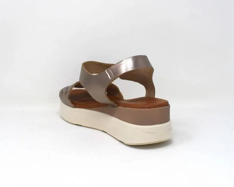 White nappa leather plateau sandals