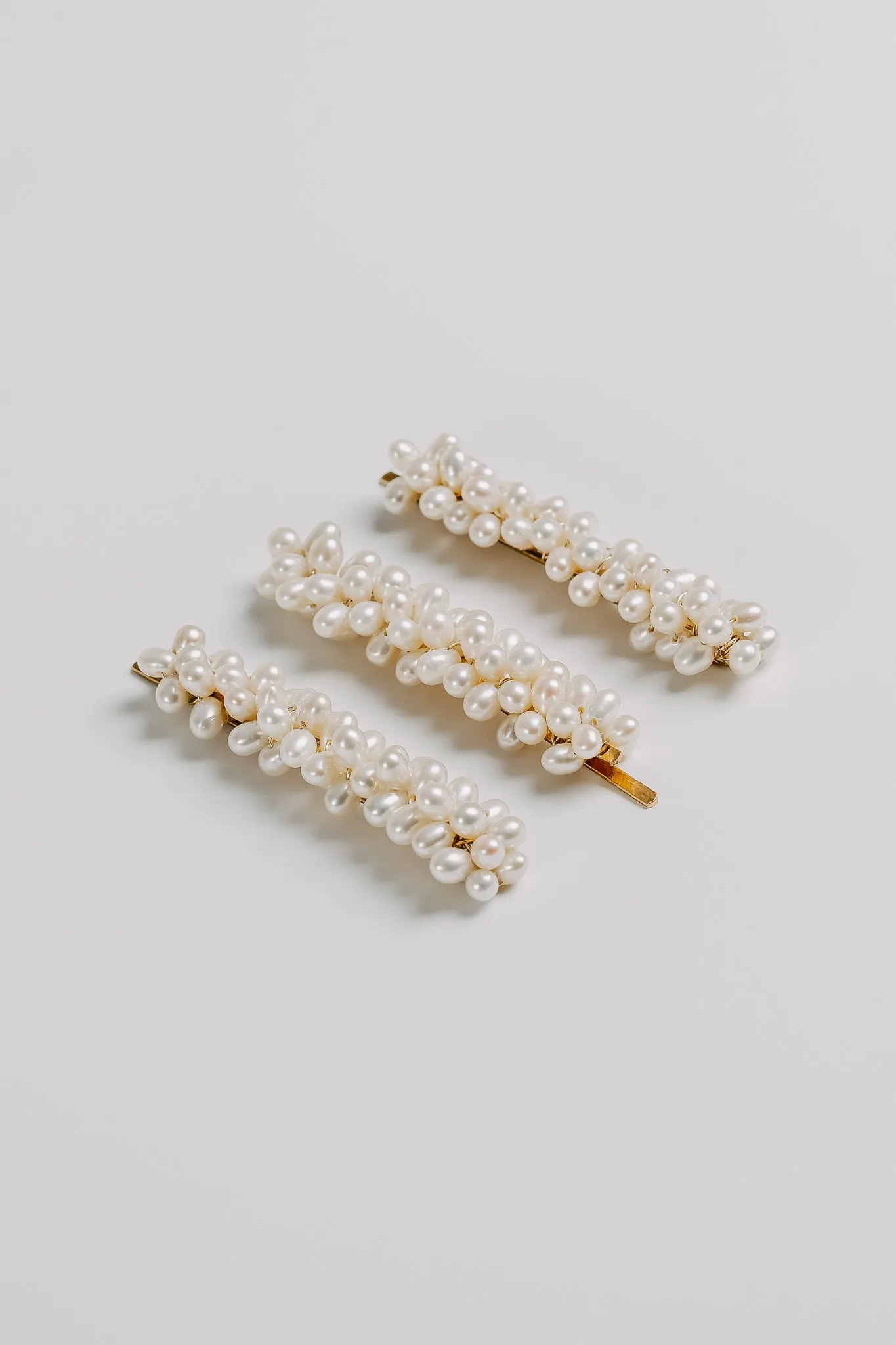 PEARL DROP | HAIR SLIDES