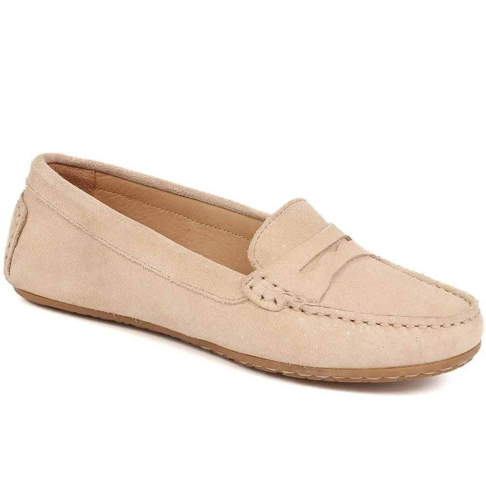 Penelopie Leather Moccasins - PENELOPIE / 322 368 can be rewritten as Fashionable Leather Moccasins by Penelopie - PENELOPIE / M