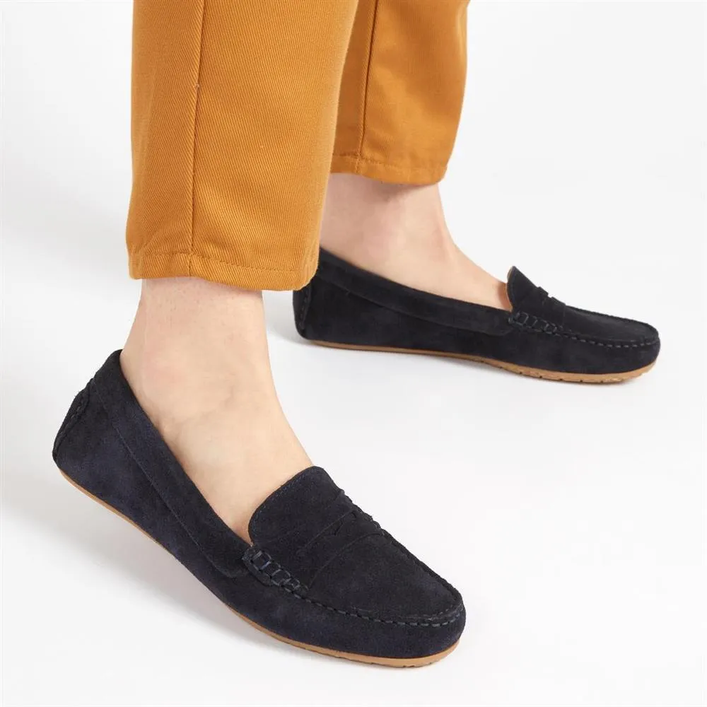 Penelopie Leather Moccasins - PENELOPIE / 322 368 can be rewritten as Fashionable Leather Moccasins by Penelopie - PENELOPIE / M