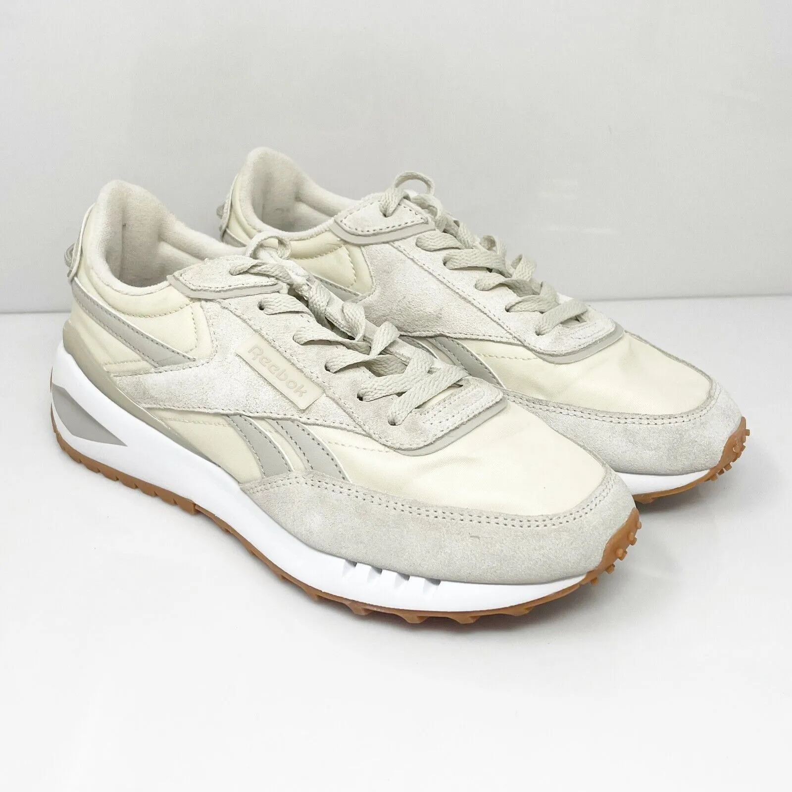 Reebok Womens Classic Legacy AZ R30155W Beige Running Shoes Sneakers Size 8