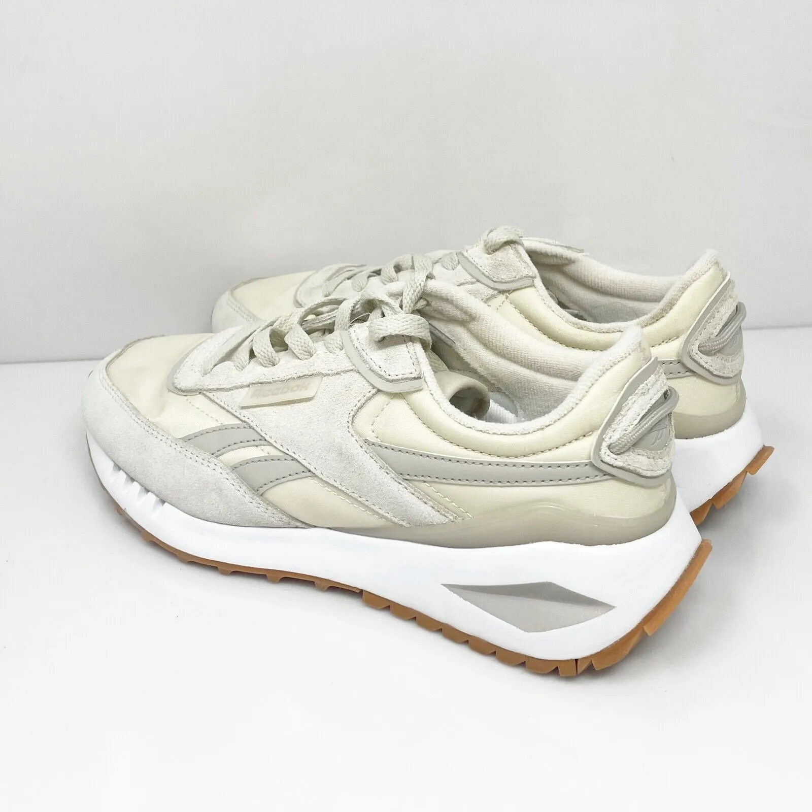 Reebok Womens Classic Legacy AZ R30155W Beige Running Shoes Sneakers Size 8