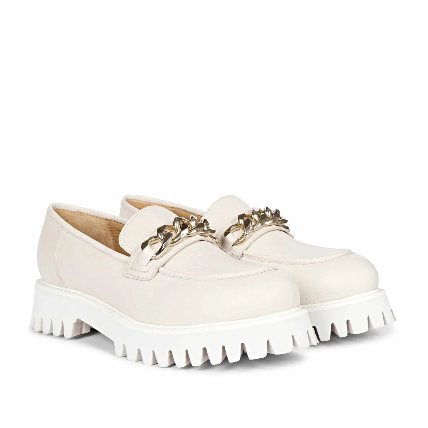 Saint Clara Offwhite Leather Moccasins