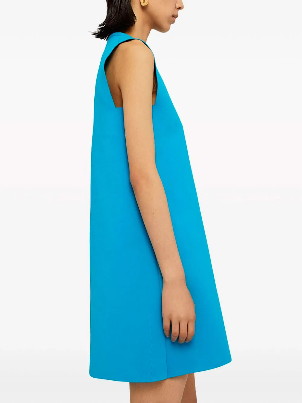 Sleeveless dress