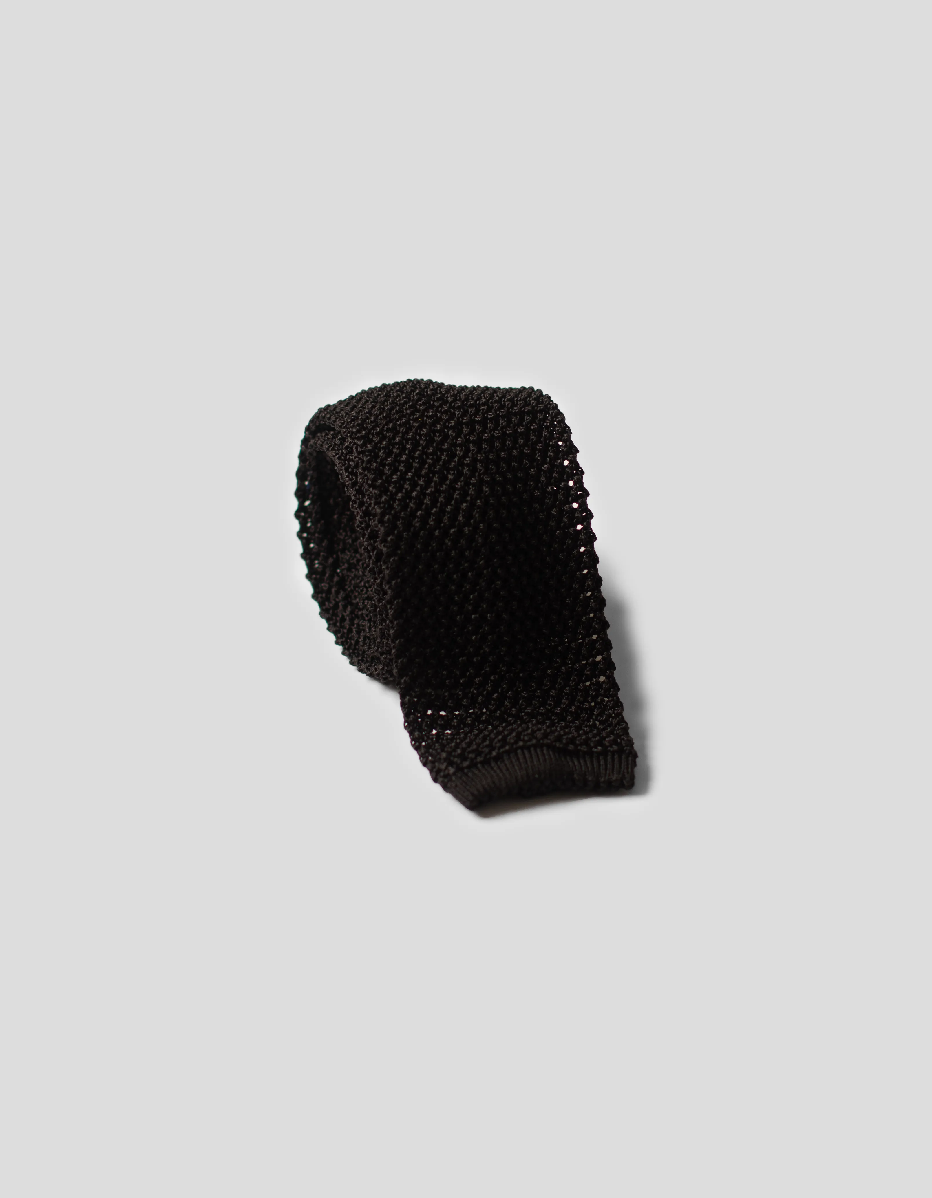 SOLID KNIT TIE - BLACK