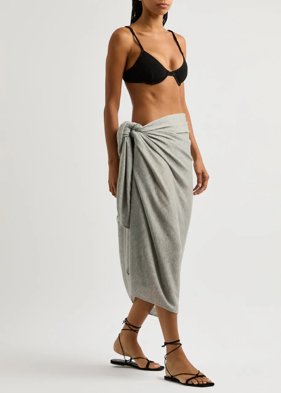 TOTEME Fine-knit sarong  -                         -                     -                