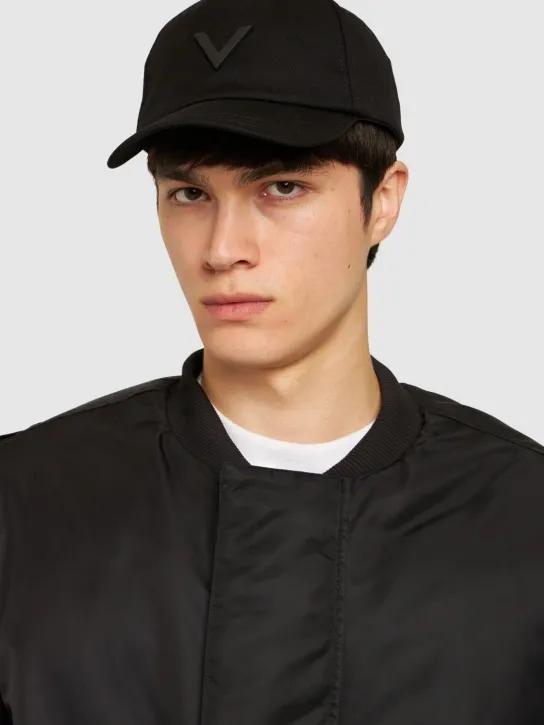 Valentino Garavani   Baseball cotton hat 