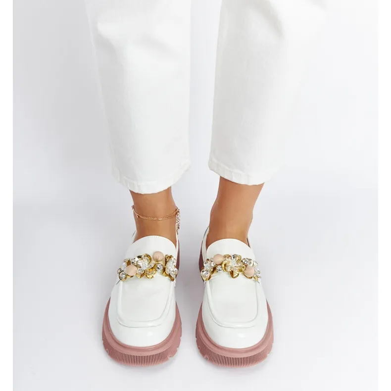 Sleek White Patent Leather Moccasins by Goe NN2N4201