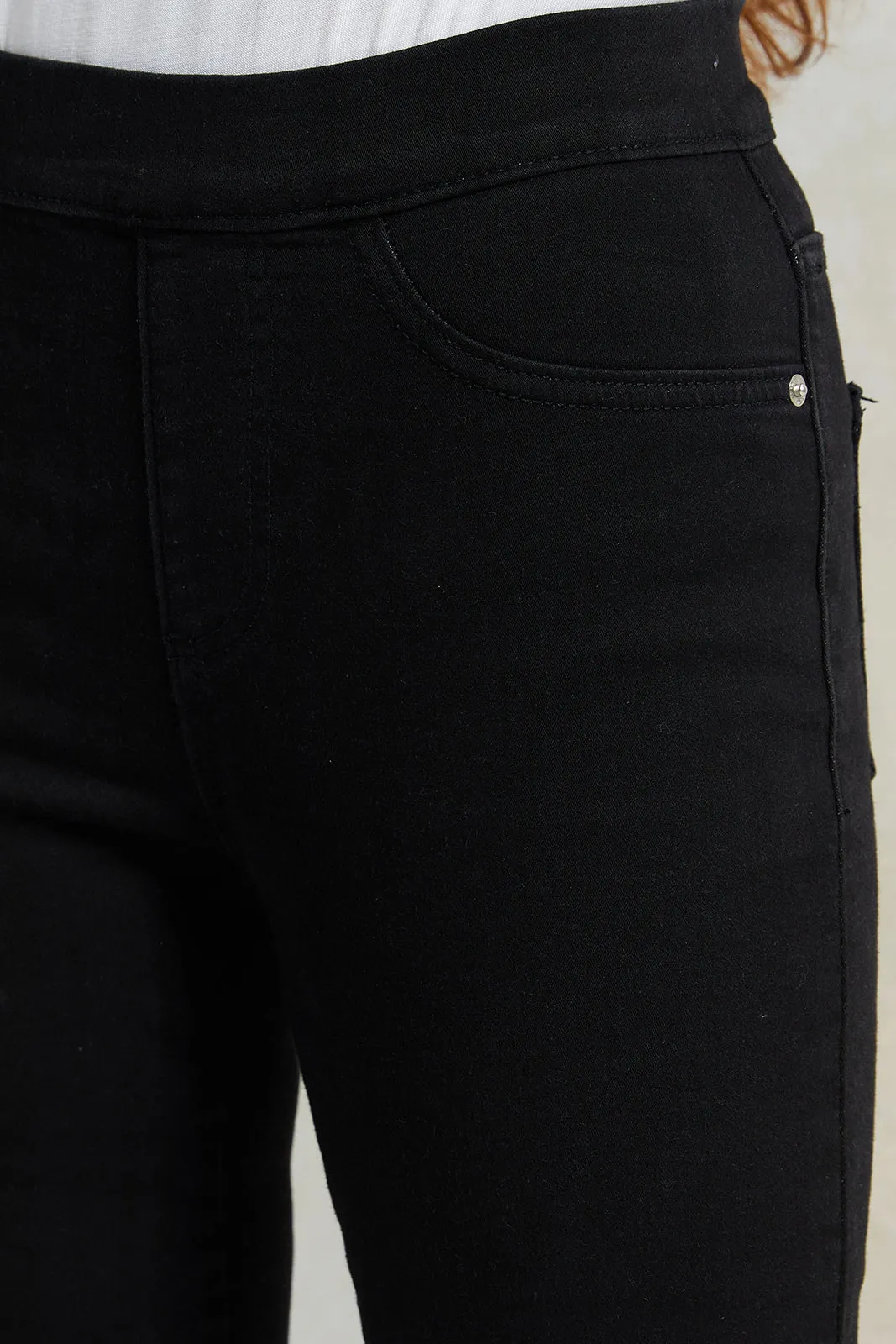 Women Black Skinny Knit Jeggings